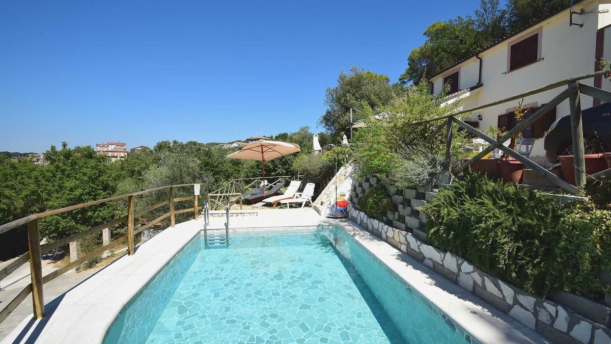 Narni House | Villa in UMBRIA, 50 minutes from Rome-AMAZING PANORAMA- Swimming POOL