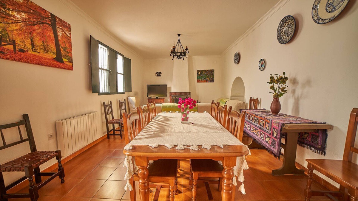 Fuenteheridos Cottage | Villa Irene: large rural house for large groups (16 people)