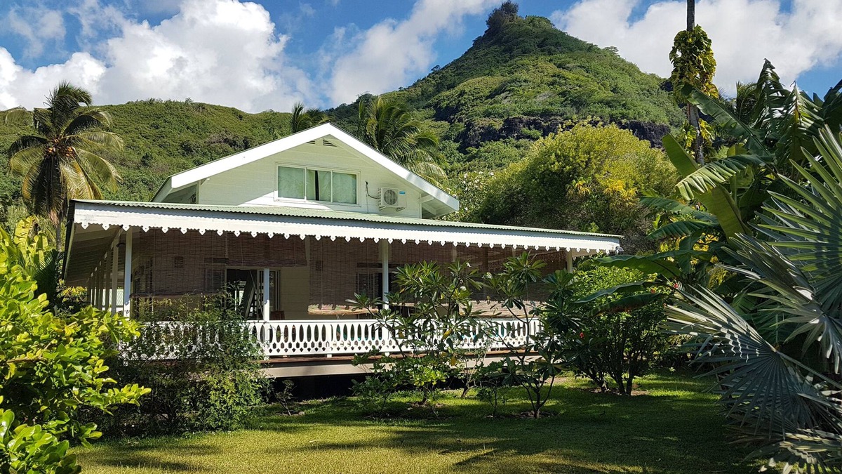 Pihaena House | Villa Iris by Tahiti Homes