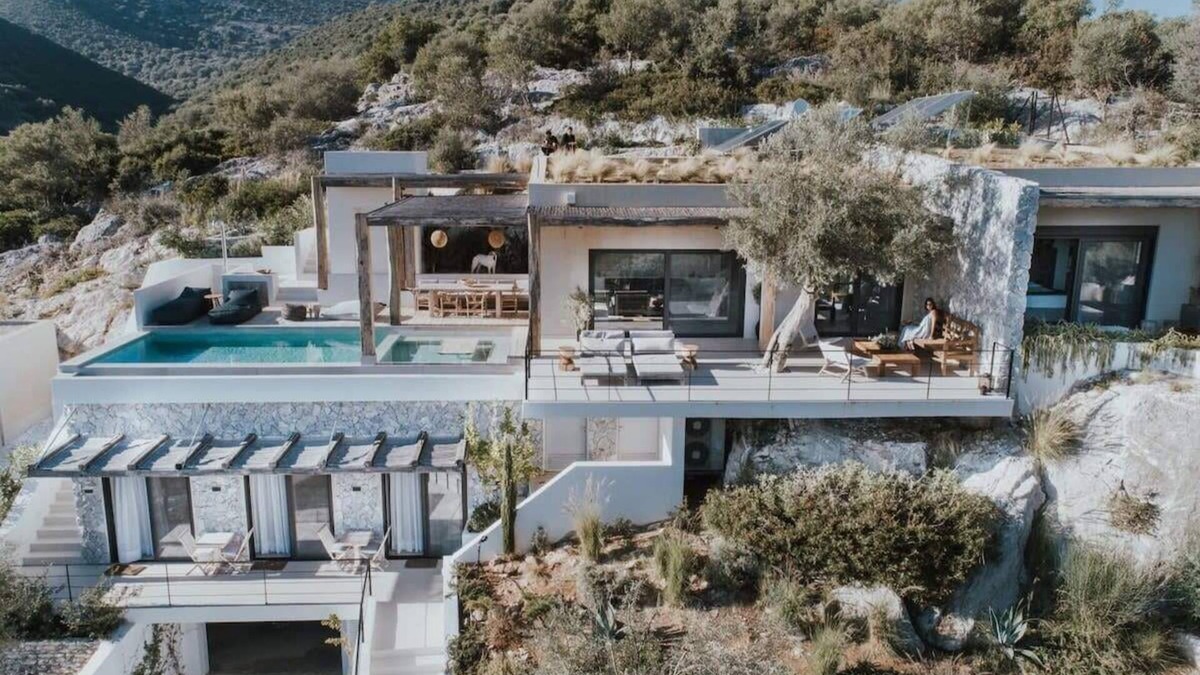 Aktio-Vonitsa Villa | Villa Iris Summary: V