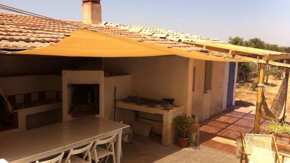Portopalo di Capo Passero Villa | Villa Pescecola Portopalo IsolaCorrenti Carratois 400mt from the beach 6 + 4 beds