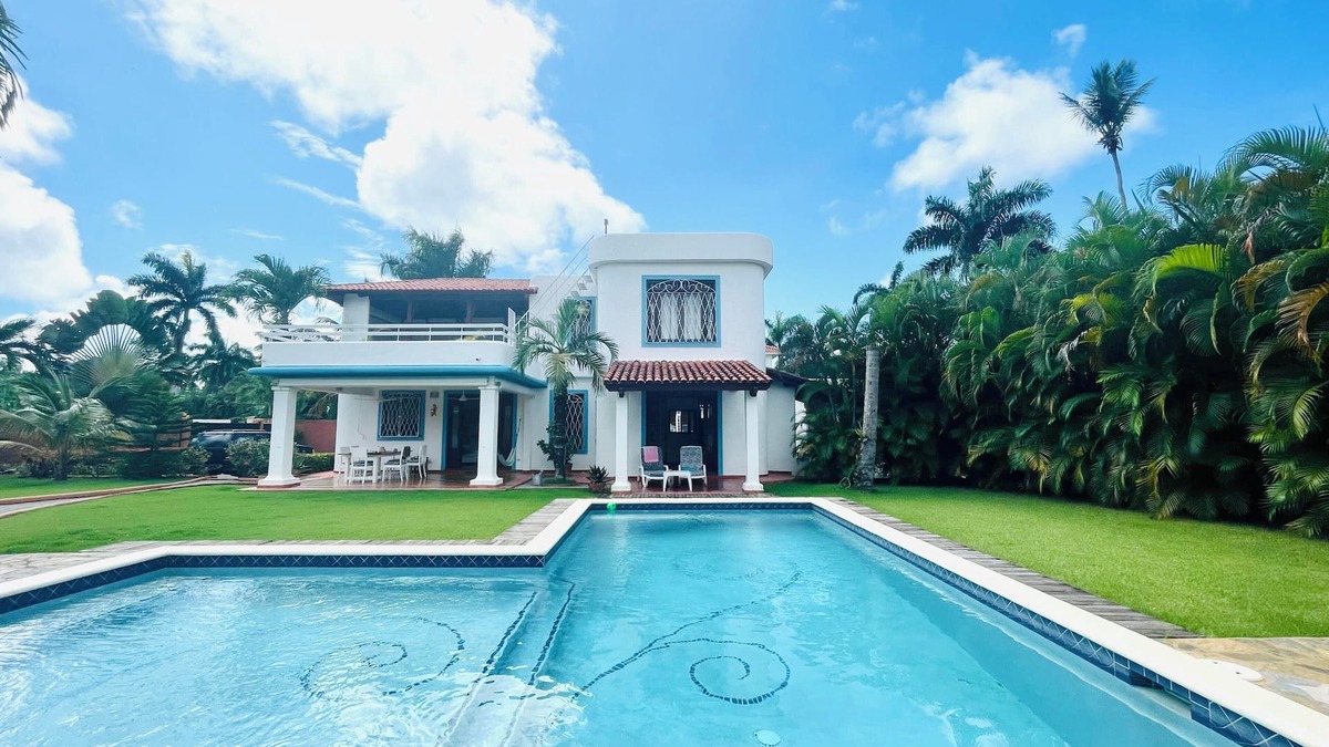 Las Galeras Villa | Villa Jeff & Jyps, 2 bedrooms, swimming-pool, 2 min from the beach