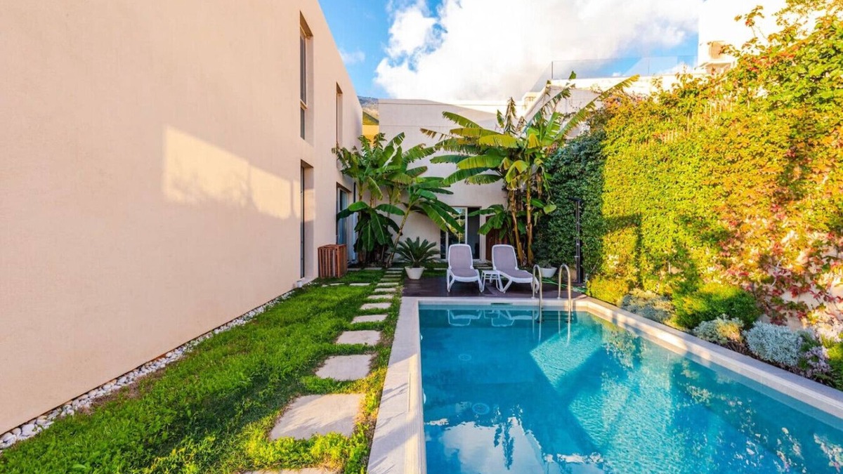 Jala Villa | Villa Jerina | Green Coast