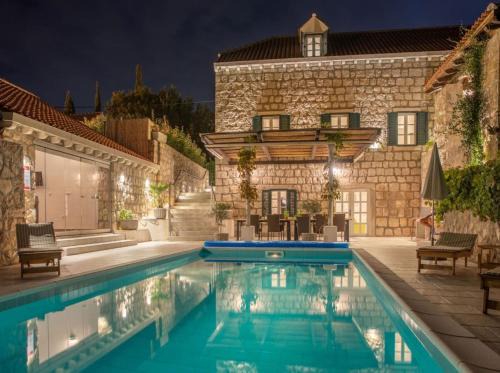 Mocici Villa | Villa Joe