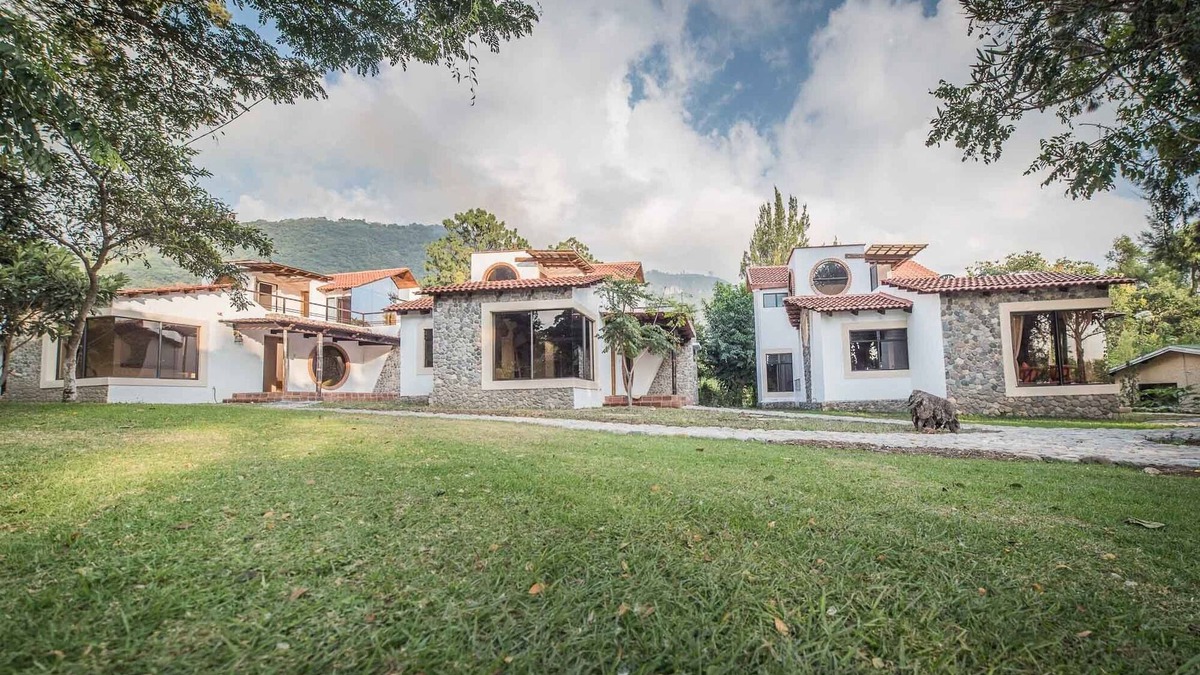 Panajachel Villa | VILLA JUCANYA 1, *100% SANITIZED*