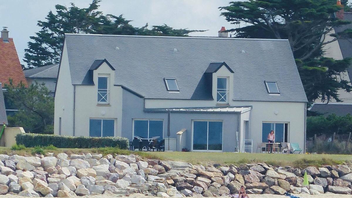 Denneville House | Villa Juliette, waterfront home