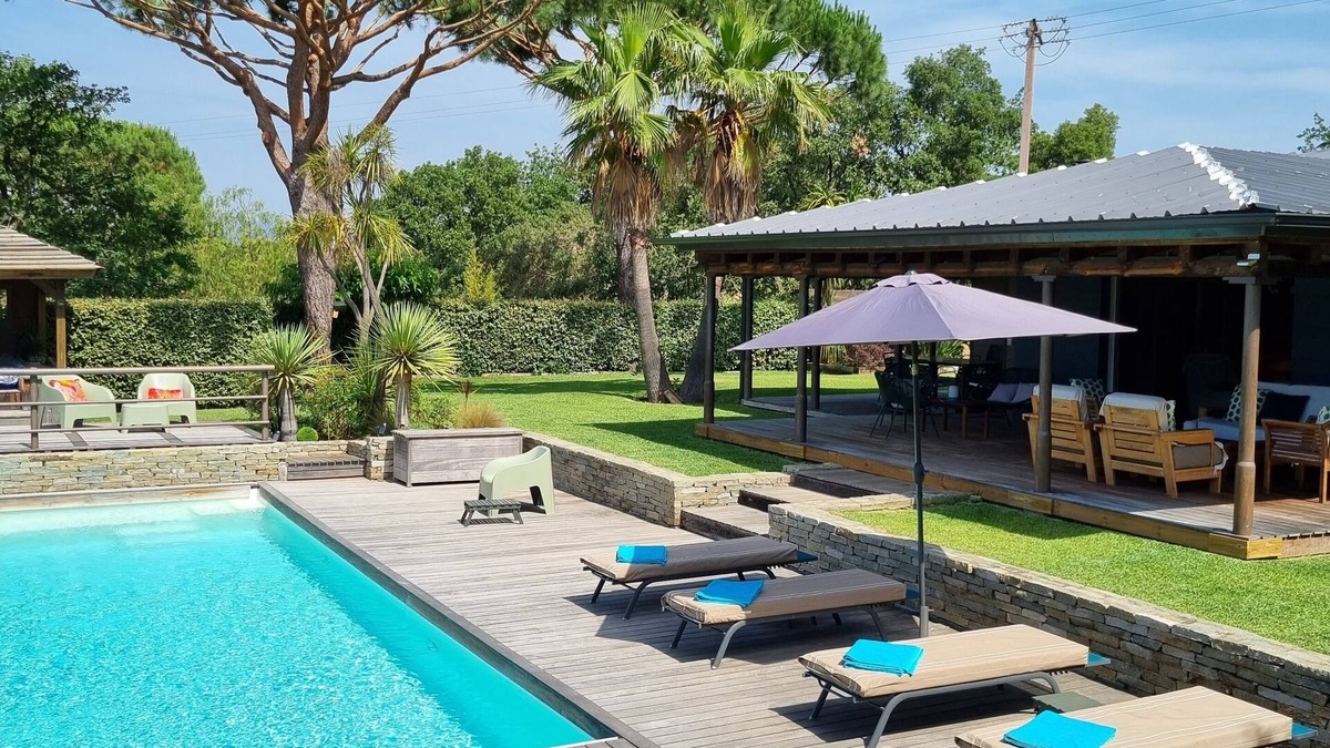 La Croix-Valmer Villa | Villa KAZAKO, 4*, 3 bedrooms, 3 bathrooms, Swimming pool, Gazebo