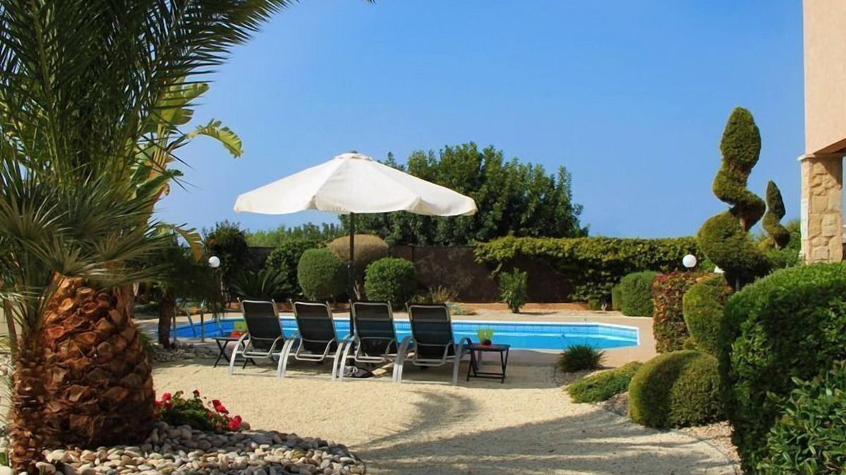 Kouklia Villa | Villa Kerrie- Luxury Villa with Secluded Mature Garden, Open Outlook and Sea Views