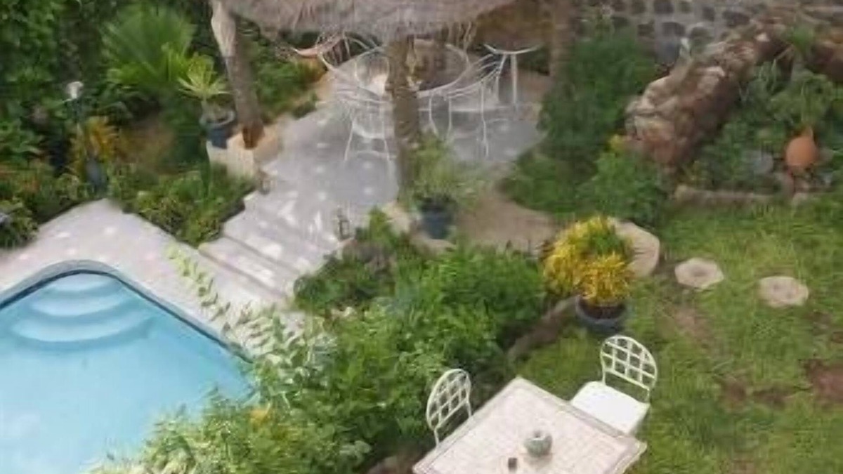 Pointe des Almadies House | Villa keur Bibou Ile de Ngor private pool and Jaccuzi private air-conditioned boat
