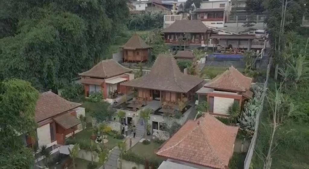 Lembang Villa | Villa Kita 88
