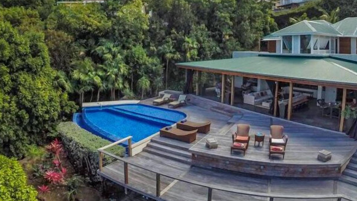 Terre Neuve Villa | Villa Kuban | Ocean View - Located in Exquisite Colombier with Private Pool