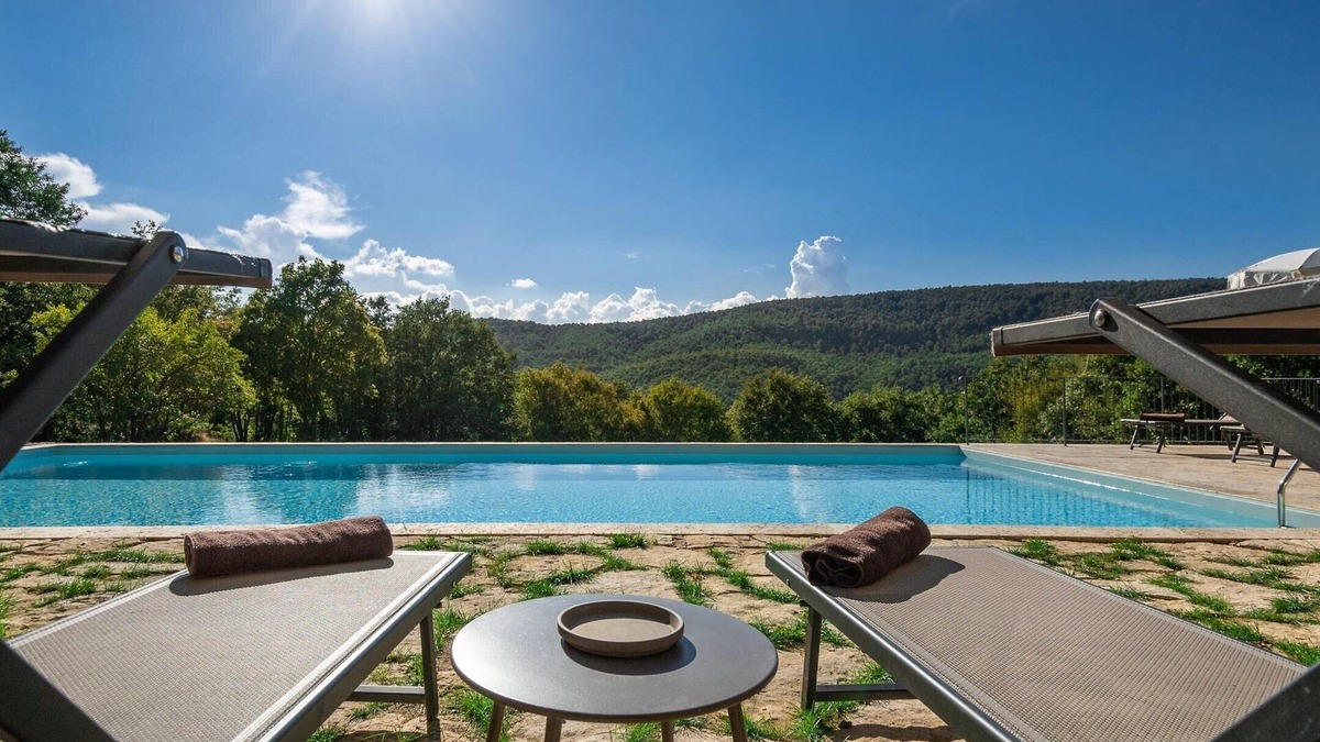 San Casciano dei Bagni Villa | Villa Lucarella With Pool, Air Con, Wifi