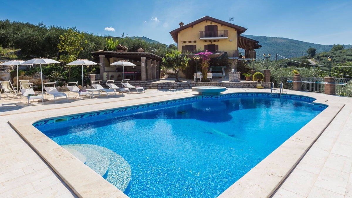 Sonnino Villa | Villa La Casetta with private pool just 20 minutes from the beaches of Terracina