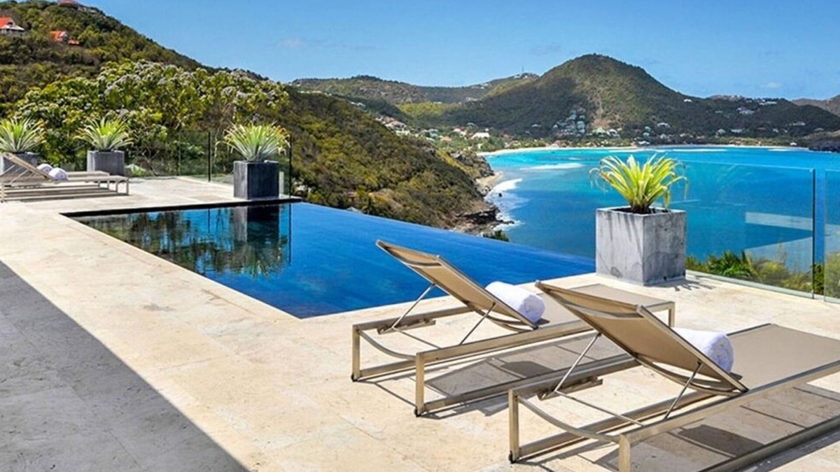 Pointe Milou Villa | Villa La Petite Sereine | Ocean View - Located in Beautiful Pointe Milou with Private Pool