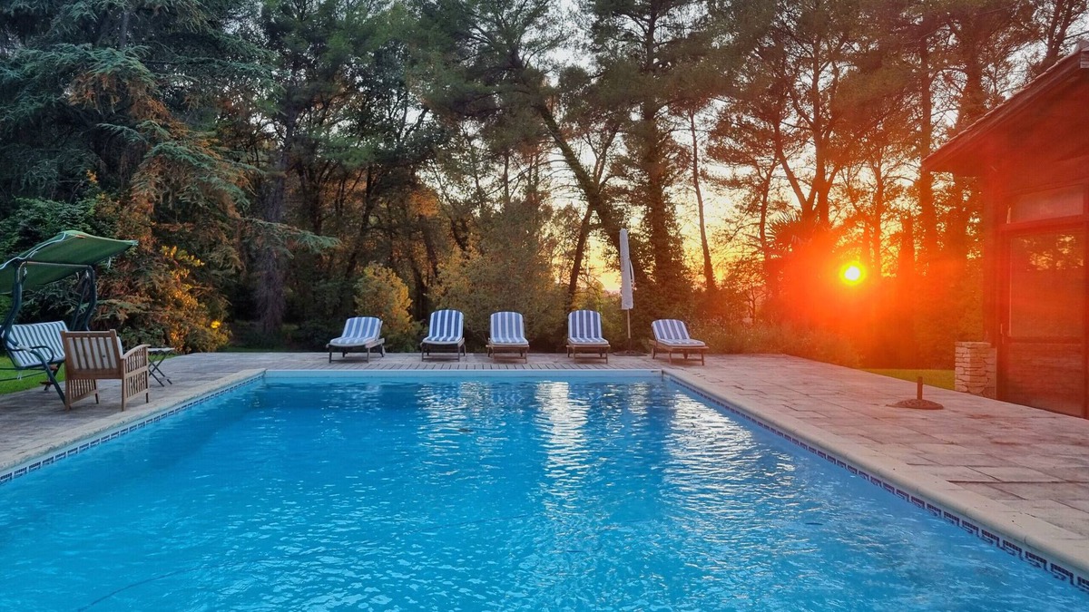 Gardanne House | Villa La Sauvagine - Piscine Chauffée - Tennis - Billard