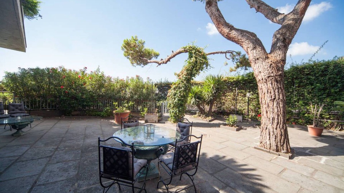 Posillipo Villa | VILLA LA TOLDA