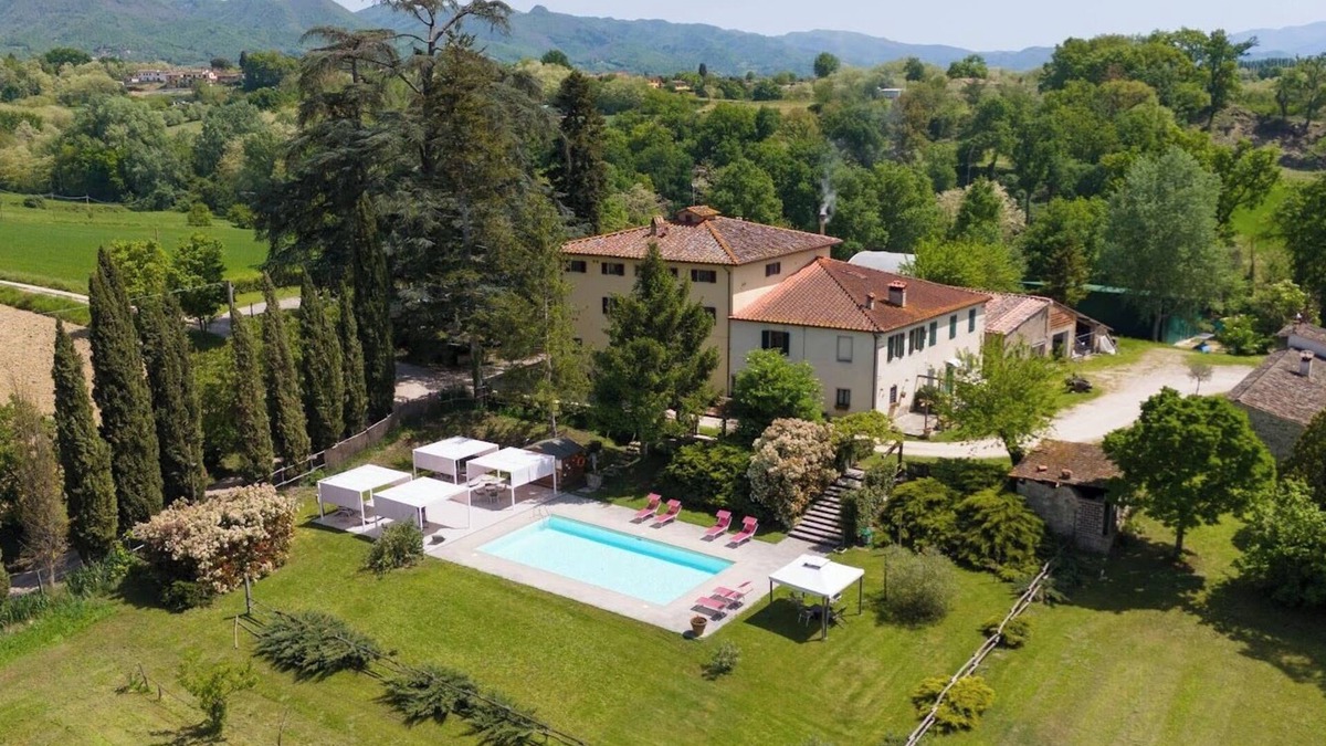 Borgo San Lorenzo Villa | Villa la Topaia In Borgo San Lorenzo, Tuscany