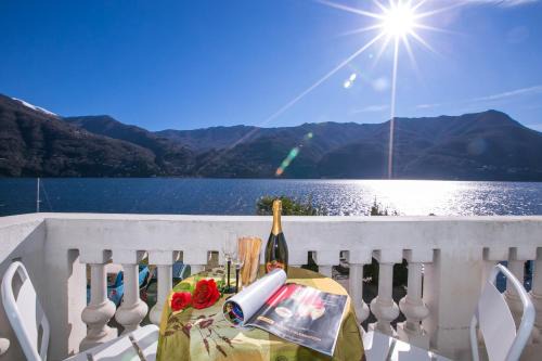 Carate Urio Apartment | Villa Larius Balcone