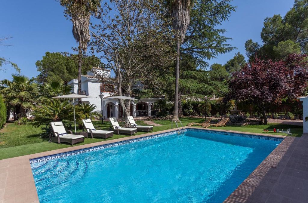 Serra Villa | VILLA LATEL