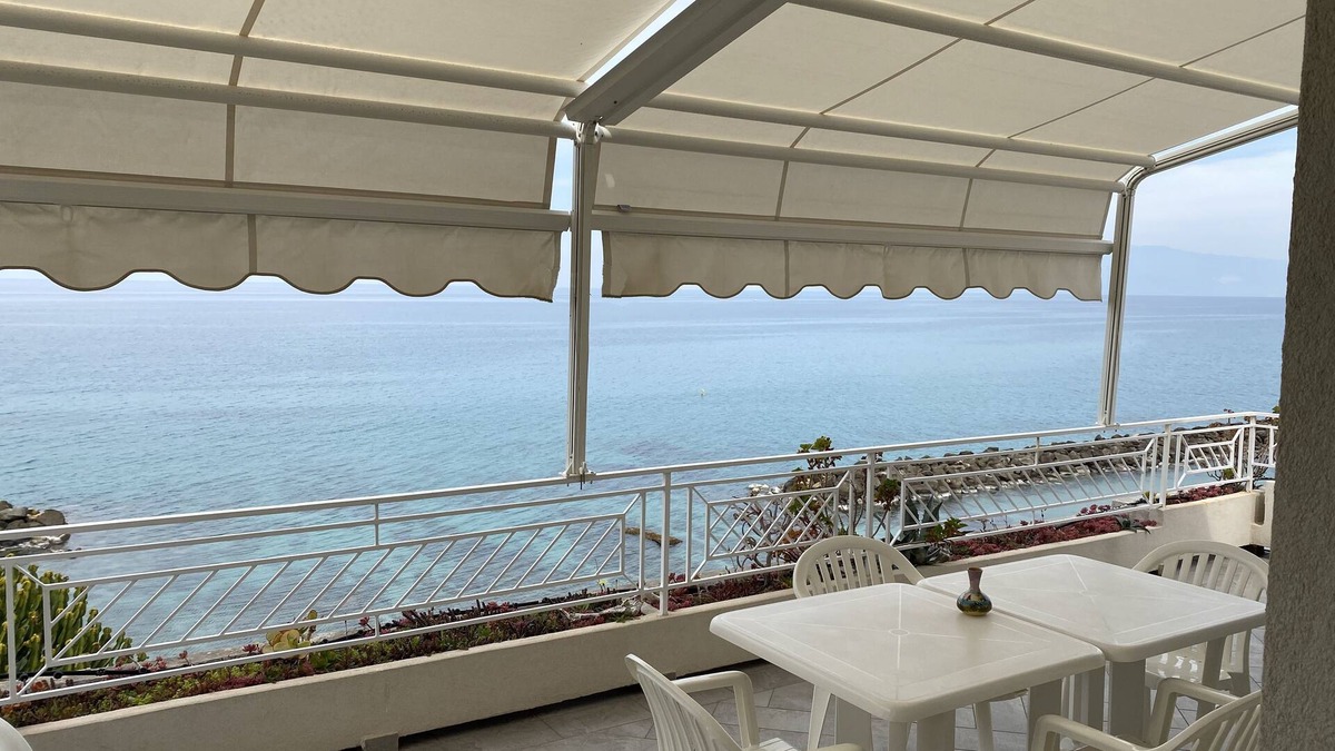 Pizzo Villa | Villa Laura by the sea - P1