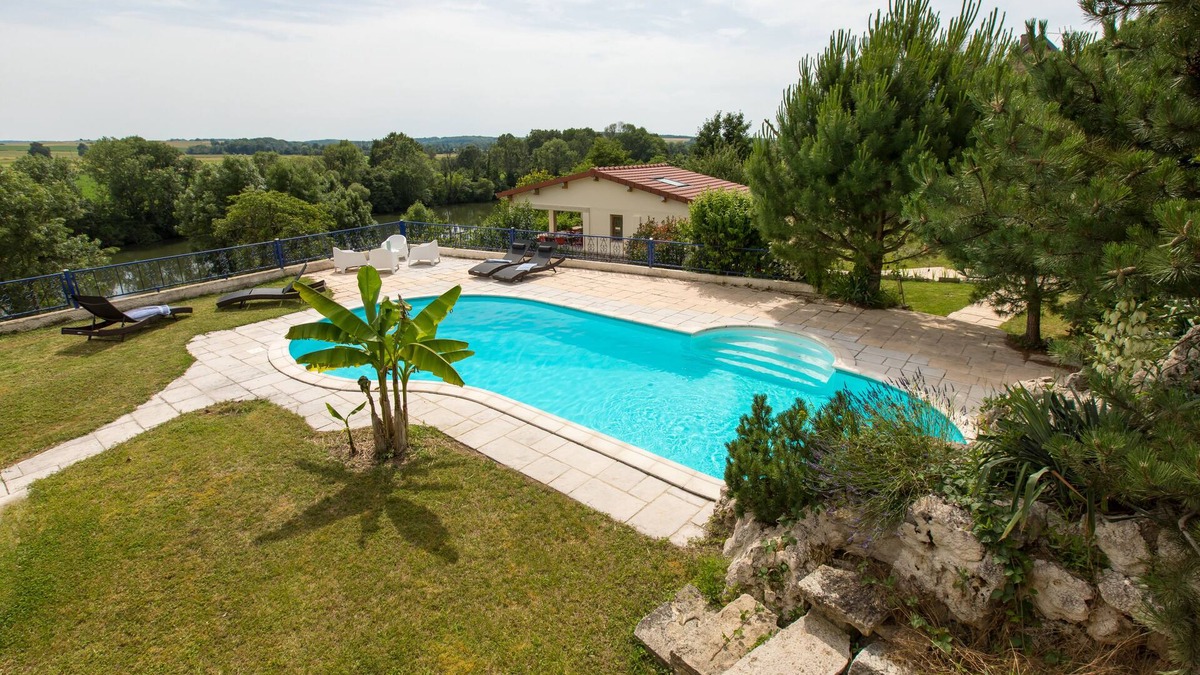 Ray-sur-Saone Villa | Villa - Le Jardin de Recologne