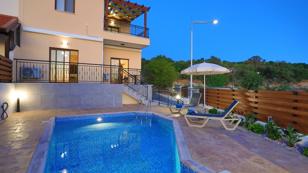 Meladeia Villa | Villa Lefkas: Holiday Villa To Rent, Pool, Views, WiFi, A/C
