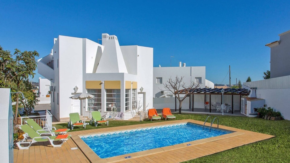 Vale de Carro Villa | Villa Leonor by Villa Plus