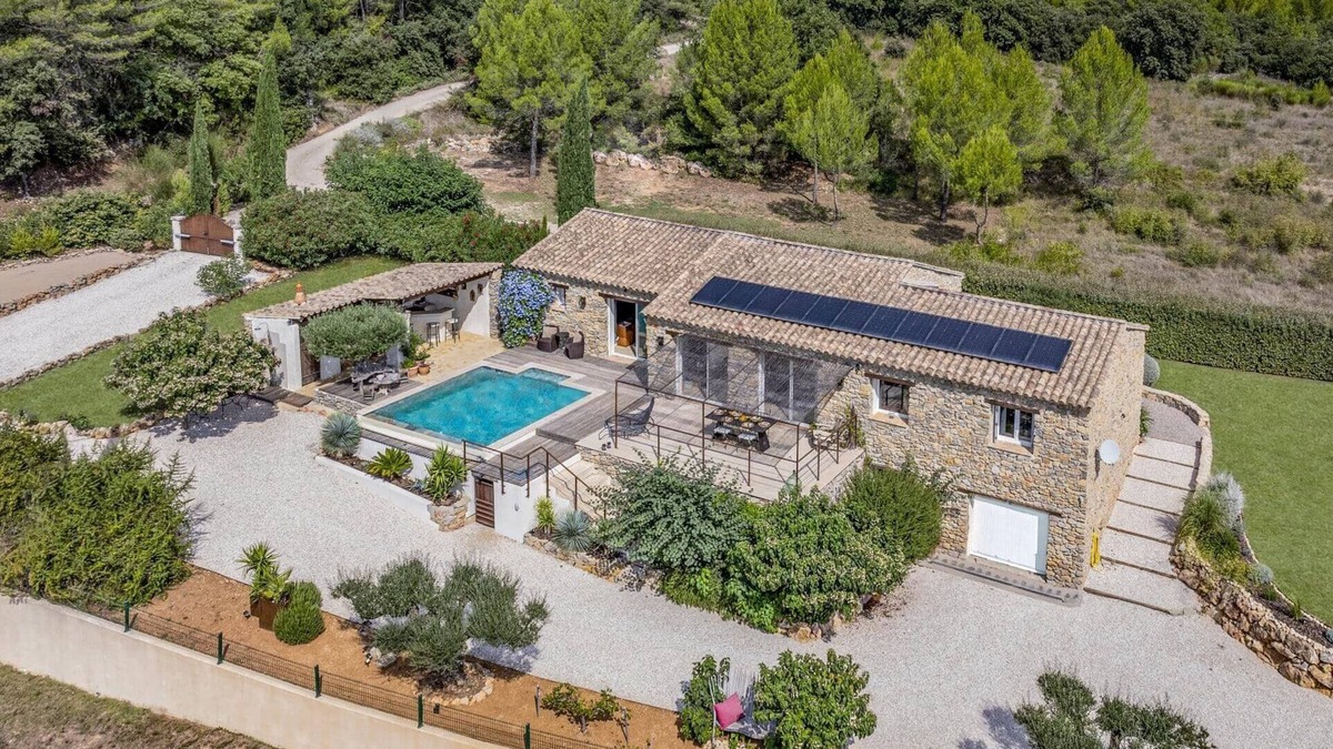 Le Cannet-des-Maures Villa | Villa Les Bories by Villa Plus