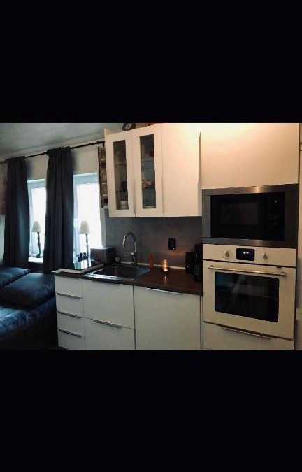 Norrkoping Cabin | Villa Lillgården with Sauna and Jacuzzi