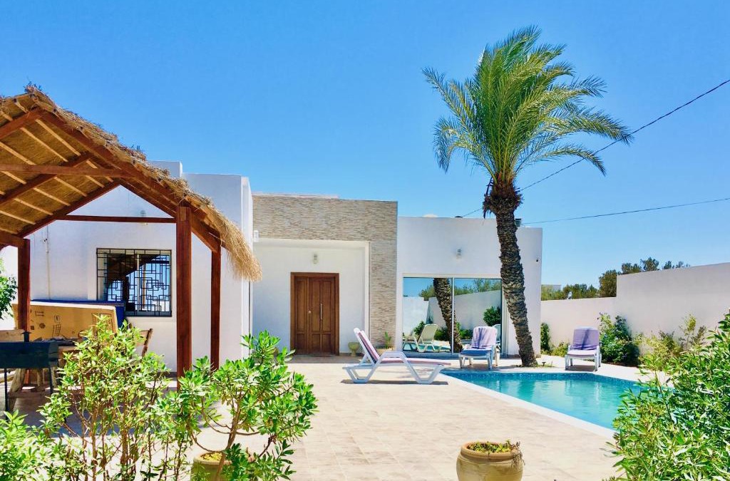 Arkou Villa | Villa Lina Moderne toute équipée & Piscine
