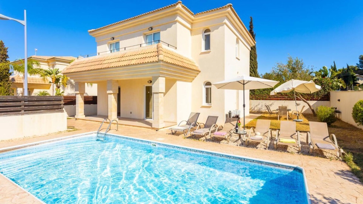 Kapparis Villa | Villa Livia - Three Bedroom Villa, Sleeps 6