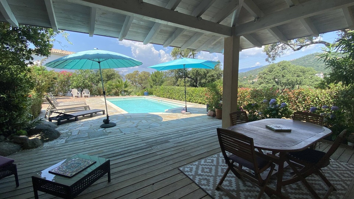Cirendinu House | Villa located in Cirendinu, 2 steps from the famous Cabanon Bleu beach.