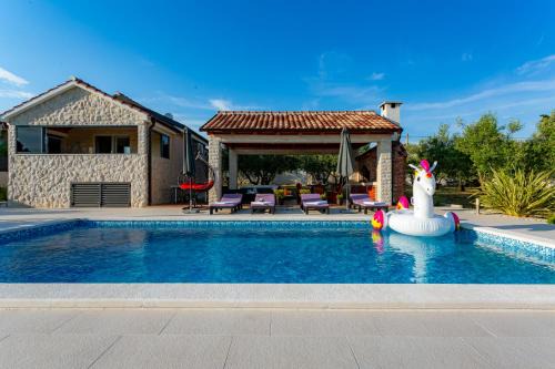 Sveti Filip i Jakov Villa | Villa Lorema-pet friendly on 5000 sqm garden,pool, jacuzzi, billiard&PS5