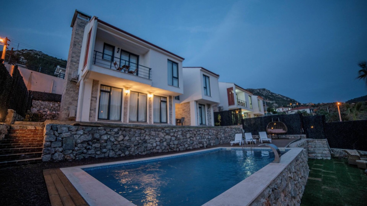 Sogut Villa | Villa LOTUSnözel havuzlu lüks villa,özel bahçe ve veranda , açık alanda, veranda