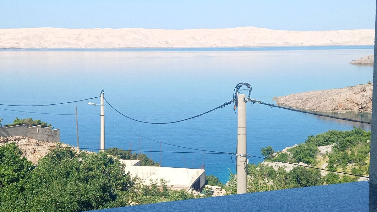 Cesarica Apartment | Villa Luce Apartments with sea view, beach holiday, diving, hiking .