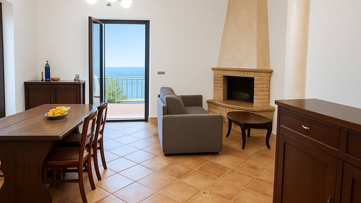 Marina di Palma Villa | Villa Lucia Sea View Holiday Home