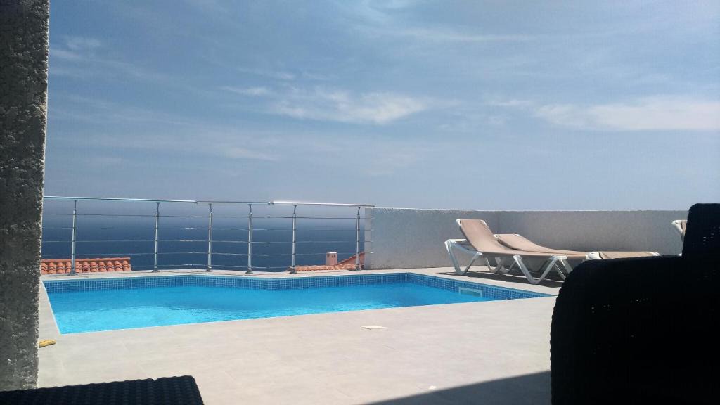 Cerbere Villa | Villa Luxe Vue Panoramique sur la mer piscine clim cassee 4 etoiles meuble tourisme