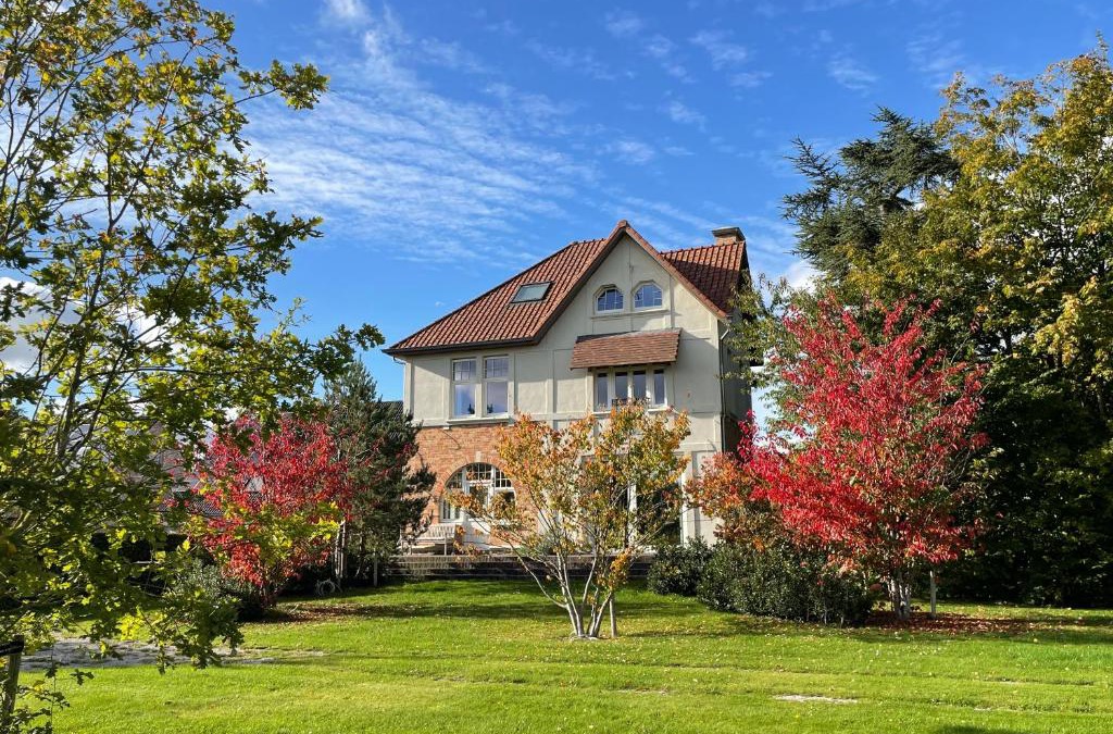 Oostkamp Bed & Breakfast | Villa Magnolia B&B