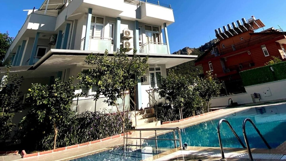 Kemer Villa | Villa Maleyna