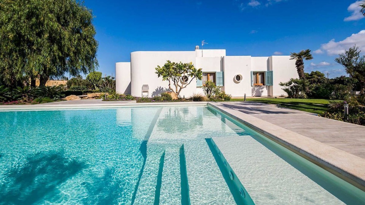 Nubia Villa | Villa Marettimo - Seven Bedroom Villa, Sleeps 14