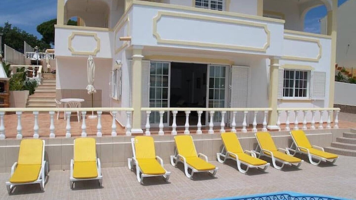 Vale Navio Villa | Villa Mariamar, pool, beach and golf nearby