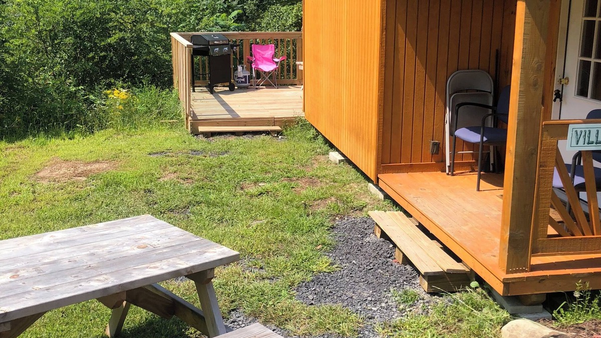 East Durham Cabin | Villa Marie Tiny Cabin in the Mountains. AC. . Pool. Dog Friendly