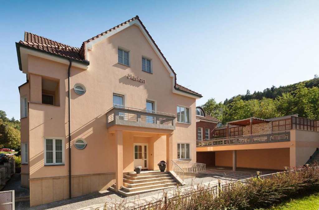 Luhacovice Apartment | Villa Marion
