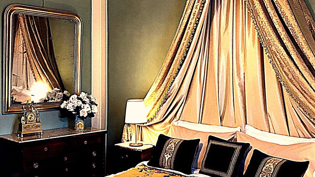 Marsala Apartment | VILLA MARRONE Regent Suite