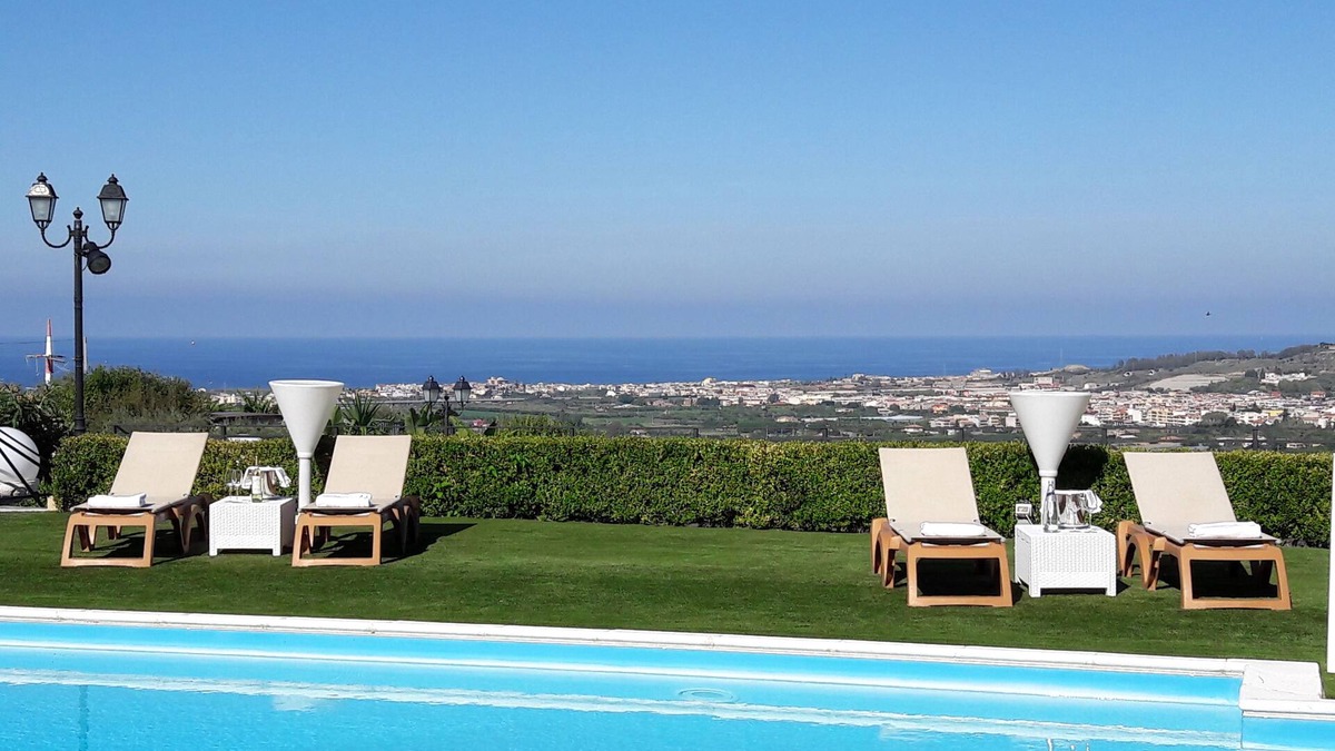 San Pier Niceto House | Villa Martius