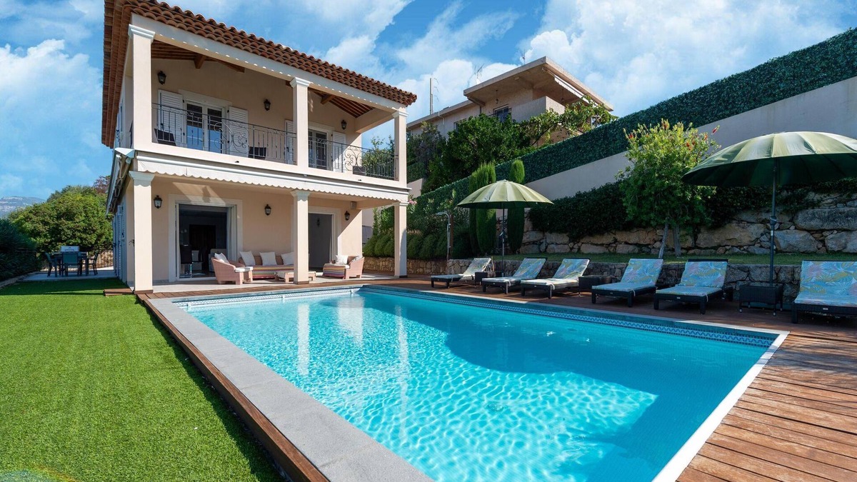 Montaleigne Villa | Villa Mathilda with pool close to Nice