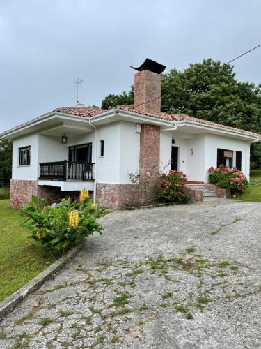 Riego House | Villa May en Riegu Vidiago Llanes