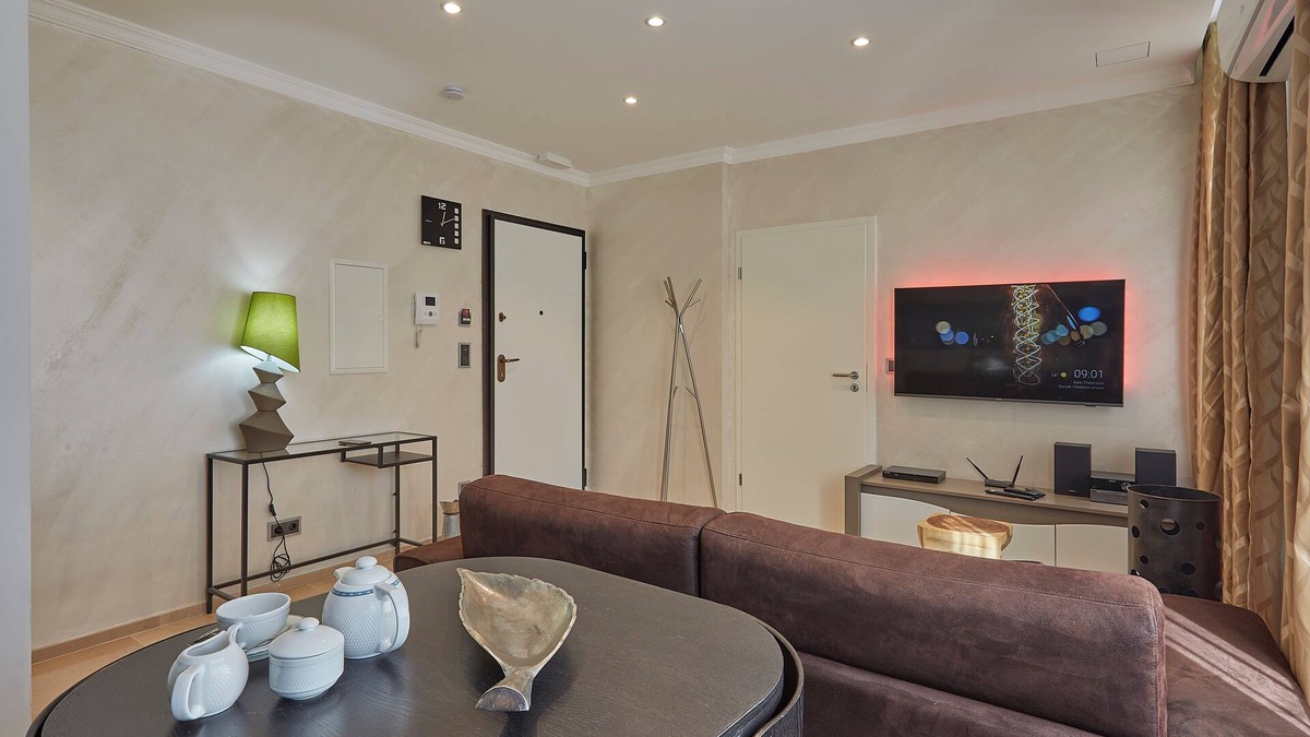 Ville Haute Apartment | Villa Medici 01 one bedroom apartment