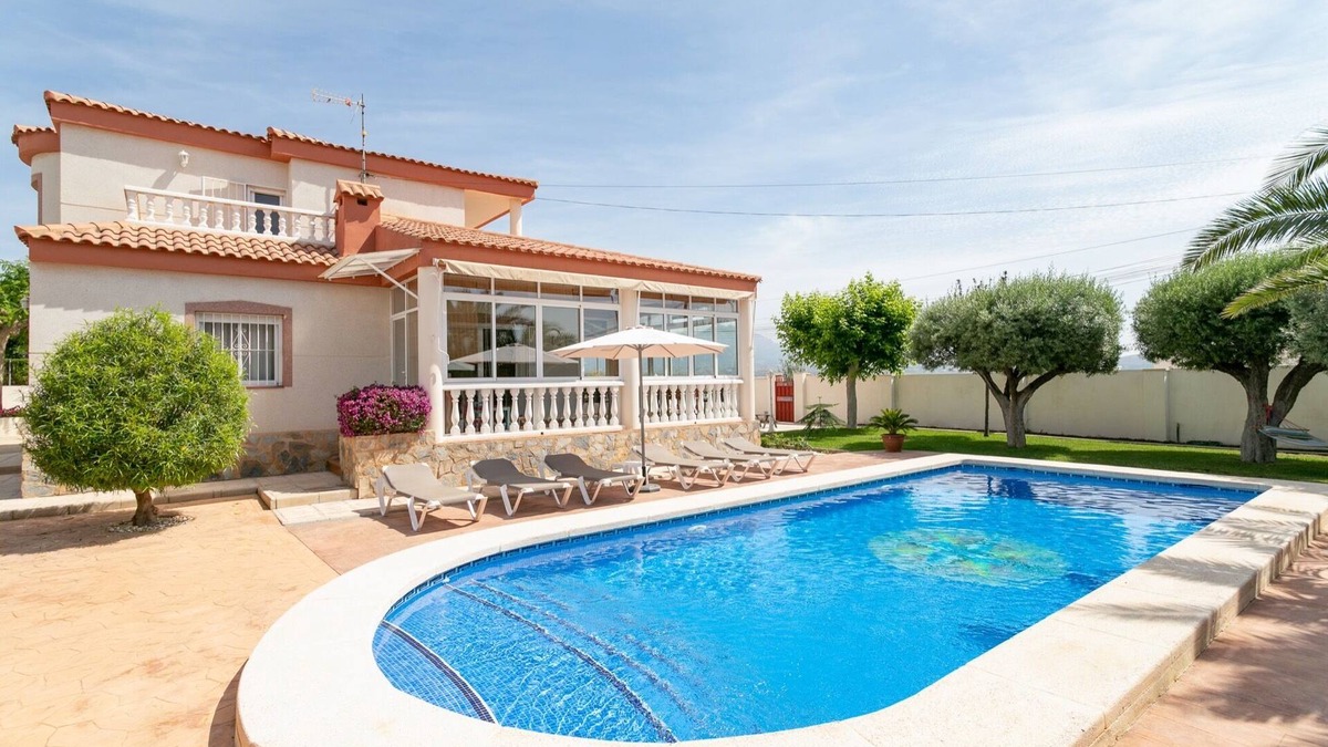 Mutxamel Villa | Villa Mediterranea only for families