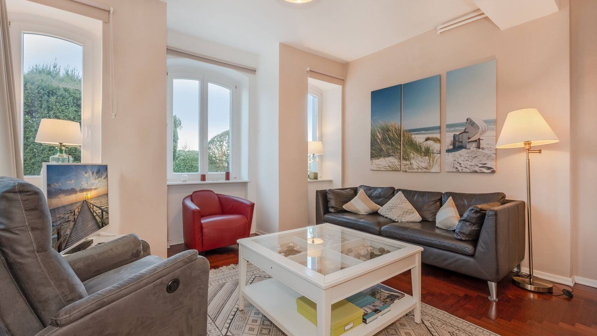 Seebad Bansin Apartment | Villa Meereswoge Goldstern - directly on the pier